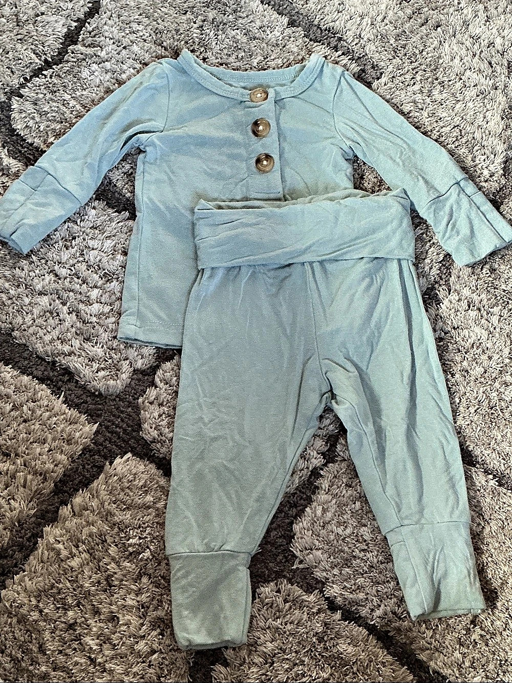 Caden Lane Baby Romper in Blue NB-3 Months Like New